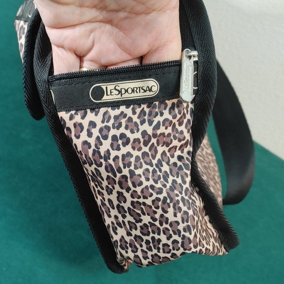 LARGE LESPORTSAC LEOPARD PRINT NYLON TOTE BAG - Picture 5 of 12